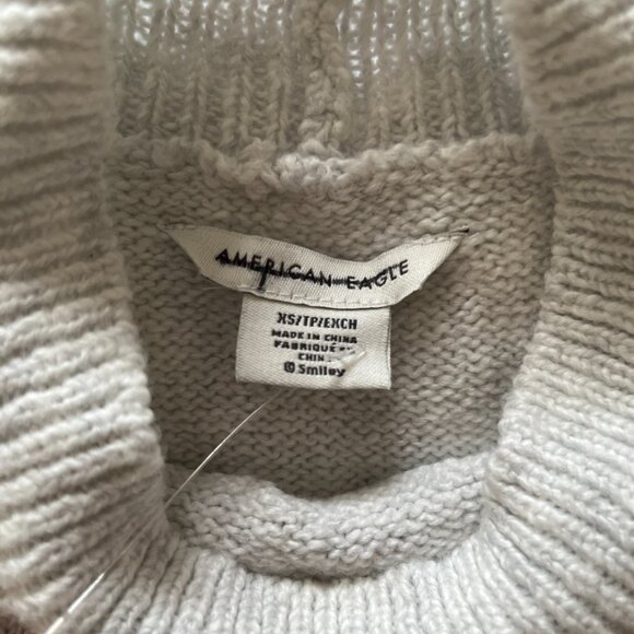 American Eagle x Smiley Collab Mock Neck Gray Knit Sweater Light Grey Women XS - Picture 3 of 7